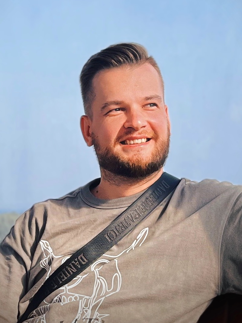 Елисеев Роман Владимирович